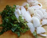 Foto del paso 3 de la receta: Ceviche de bacalao con tomate secos y cebolleta