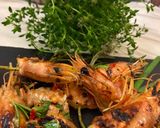 Une image de l'étape 7 de Gambas marinade au satay.