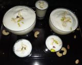 A picture of step 4 of Kaju pista shake.