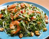 Hình bước làm 5 của món Gỏi tôm rau mầm