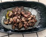 Foto langkah ke 4 dari resep Cumi Masak Hitam Pedas.
