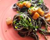 Foto del paso 7 de la receta: Espaguetis negros al aroma del curry hindú