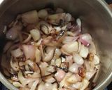 A picture of step 3 of Garlic spagetthi noodles.
