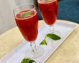 صورة لخطوة 1 من وصفة موهيتو الفراولة 🍓و الليمون🍋