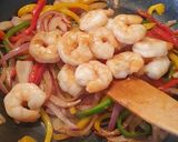 Foto del paso 4 de la receta: Salteado de camarón estilo Mua