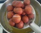 गुलाबजाम (Gulab jamun recipe in marathi) रेसिपी स्टेप 4 फोटो 