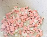 عکس مرحله 1 از دستور توپ برنجی Rice Ball