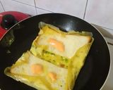 Foto langkah ke 5 dari resep Roti Panggang Selimut Telur Mayonais Pedas.