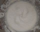 A picture of step 2 of Spinach urad daal chilla.