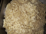 Salsa de salchichas con tallarines