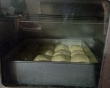 Foto langkah ke 6 dari resep Roti sobek tanpa ulen.