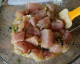 Foto del paso 4 de la receta: Solomillo de pavo al ajillo