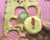 Gambar langkah 5 resipi Scones.