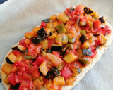 Foto del paso 11 de la receta: Coca de pisto, anchoas y huevo