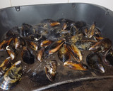 Foto del paso 2 de la receta: Mejillones a la plancha