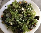 Une image de l'étape 1 de Salade multicolore au thon et légumes du soleil.