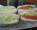 A picture of step 3 of Wrap It Up! Amazing Lettuce Sandwich.