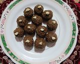 A picture of step 9 of Horse Gram Ladoo.
