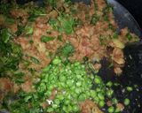 A picture of step 1 of Stuff Mirchi Vada (pakoda).