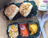 Foto langkah ke 5 dari resep Egg Sandwich Box.