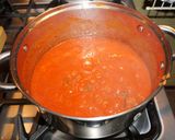 Foto del paso 5 de la receta: Albóndigas de vacuno con salsa de tomate y hierbas frescas
