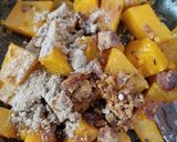 A picture of step 5 of Khatta Meetha Pumpkin.