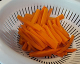 Foto del paso 3 de la receta: Ensalada multicolor de verano