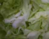A picture of step 1 of Cabbage With Peas.