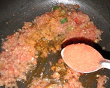 முட்டை கொத்து சப்பாத்தி ரெசிபி ஸ்டேப் 3 புகைப்படம்