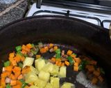 A picture of step 4 of Pineapple fried rice.