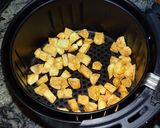 Foto del paso 1 de la receta: Alcachofas con jamón y patatas