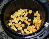 Foto del paso 1 de la receta: Alcachofas con jamón y patatas