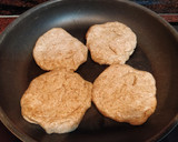 Foto del paso 4 de la receta: Arepas de harina de espelta