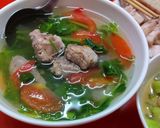 Hình bước làm 2 của món Canh sườn nấu ngót