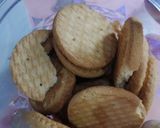 Foto langkah ke 1 dari resep Kue Lontar Mini (Crust Biskuit).