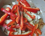 Foto langkah ke 2 dari resep Chicken Cacciatore.
