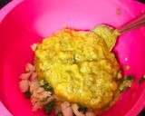 A picture of step 2 of Leftover Daal Palak Pakoda 😘😘😋😋.