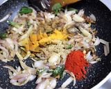 A picture of step 4 of Shak Shuka.