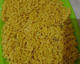 Foto langkah ke 1 dari resep Mie Goreng Burung Dara.