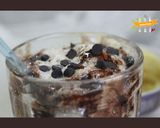 A picture of step 3 of Mocha Frappuccino.