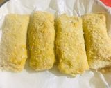 A picture of step 1 of Chicken Cheese bread roll.