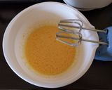 Almás piskóta recept fázis 3 fotója