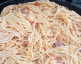 Foto del paso 5 de la receta: Espaguetis con Panceta Ahumada y Perrito Caliente