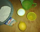 Foto del passaggio 1 della ricetta Torta all'acqua aromatizzata a limone