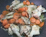 Foto del paso 1 de la receta: Alitas de pollo con cerveza en Wok