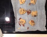 A picture of step 4 of Gooey chocolate chip & peanut butter cookies 🍪.