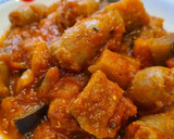 Foto del paso 5 de la receta: Guiso de salchichas con berenjenas y tomate