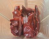 Foto del paso 3 de la receta: Charales en salsa de guajillo