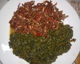 A picture of step 4 of Fried Omena With Kienyeji.