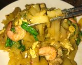 Foto langkah ke 6 dari resep Kwetiau Goreng.